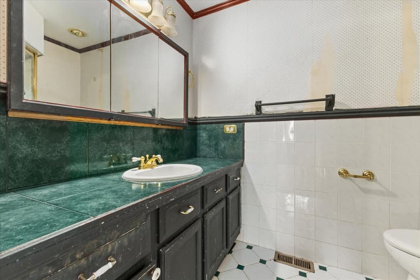 Property photo for 12526 SE 32nd Street #30, Bellevue photo 18
