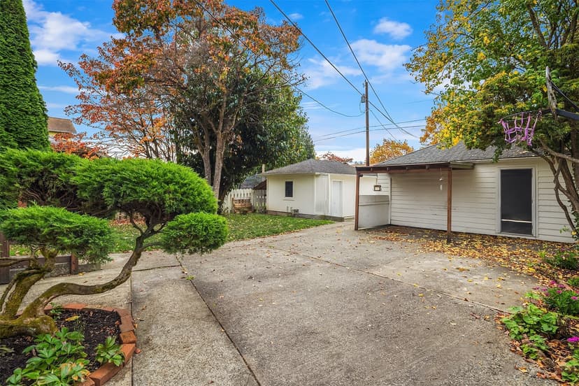 Property photo for 1710 Baker Avenue, Everett photo 29