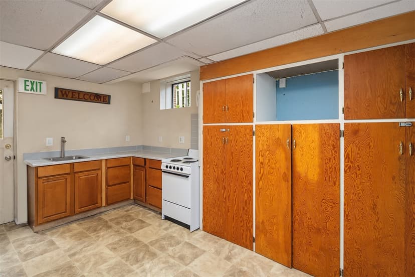 Property photo for 1710 Baker Avenue, Everett photo 25