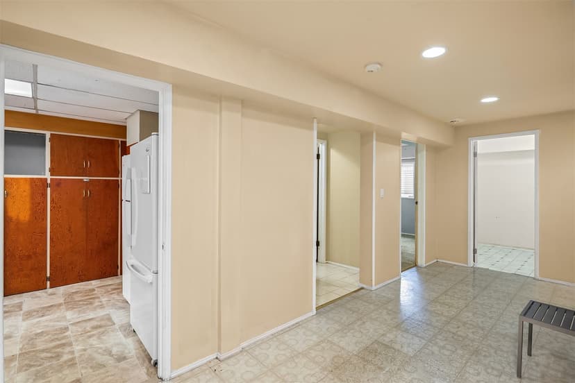 Property photo for 1710 Baker Avenue, Everett photo 28