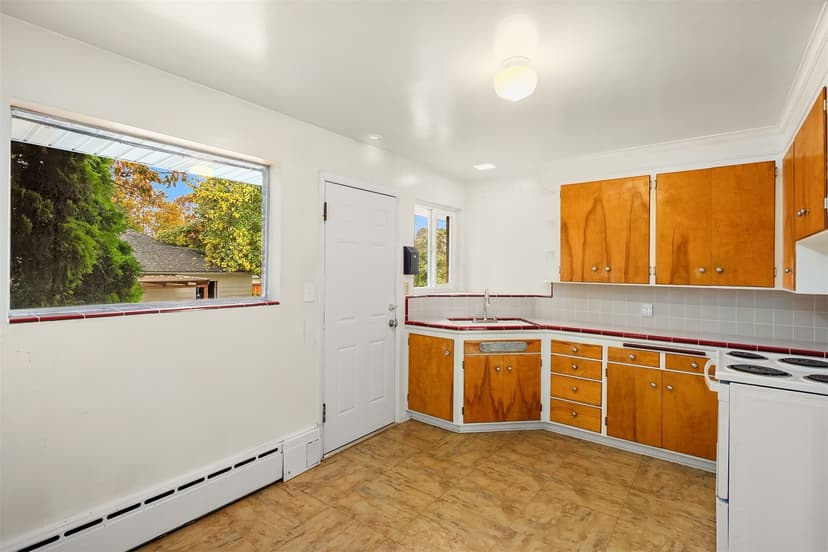 Property photo for 1710 Baker Avenue, Everett photo 6
