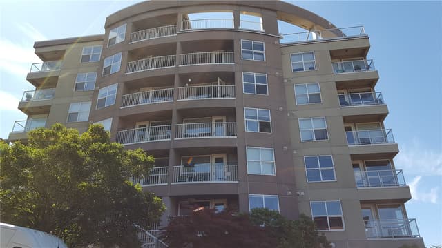 Property photo for 530 Melrose Avenue E #501, Seattle