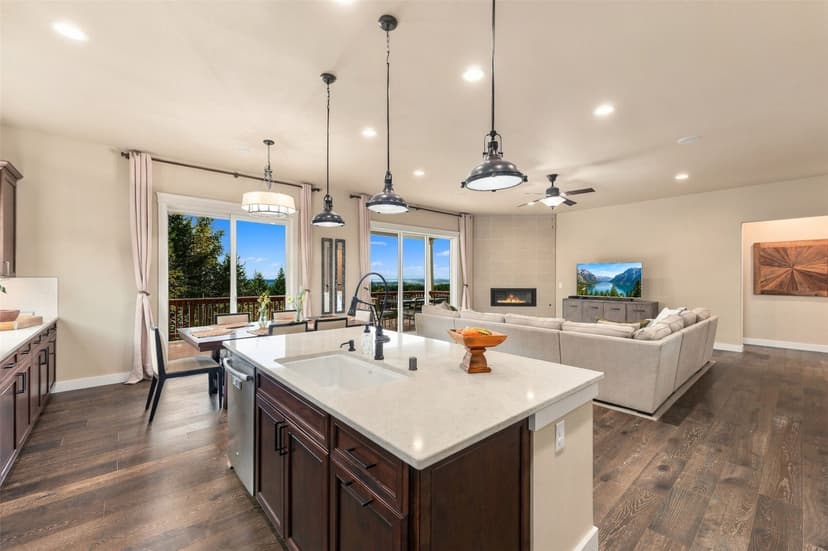 Property photo for 13622 Overlook Drive E, Bonney Lake photo 14