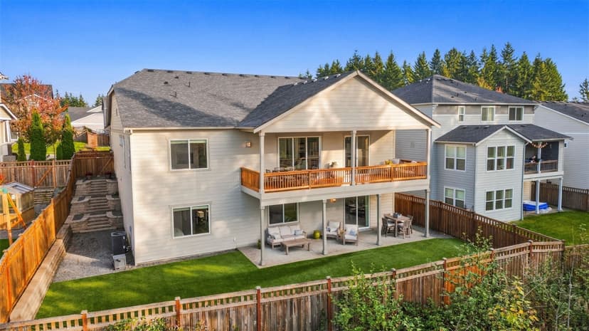 Property photo for 13622 Overlook Drive E, Bonney Lake photo 3