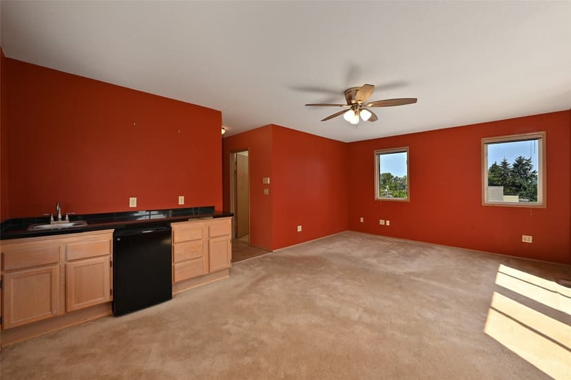 Property photo for 4407 30th Avenue W, Seattle photo 15