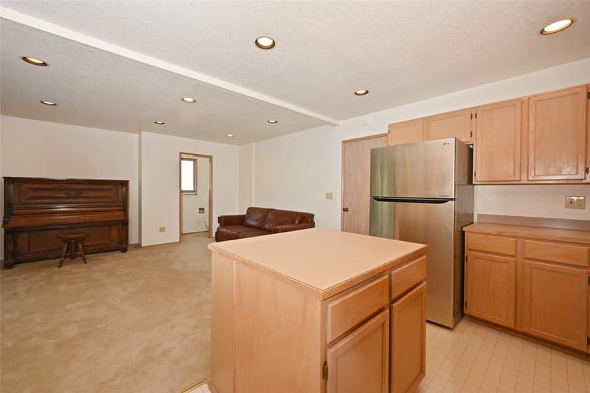 Property photo for 4407 30th Avenue W, Seattle photo 11