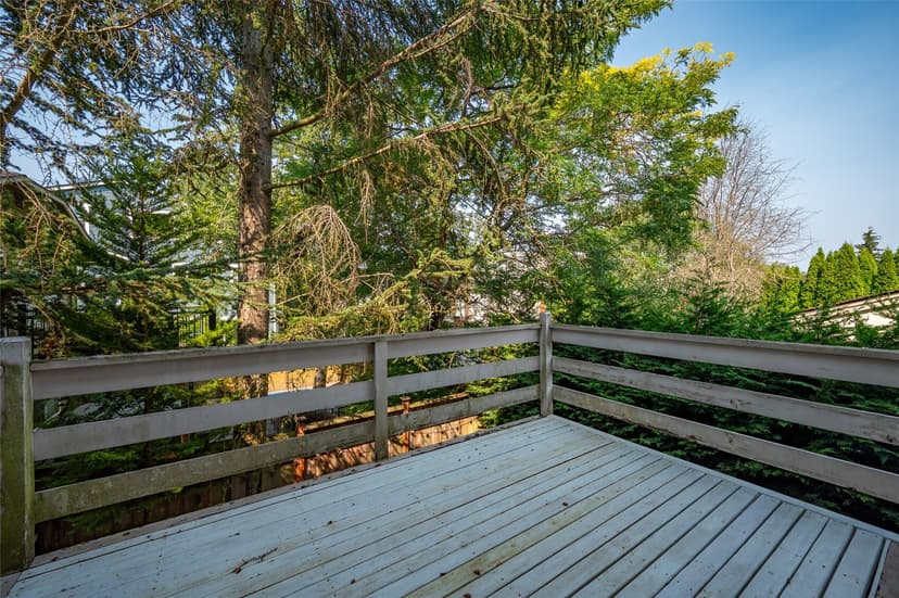 Property photo for 4407 30th Avenue W, Seattle photo 13