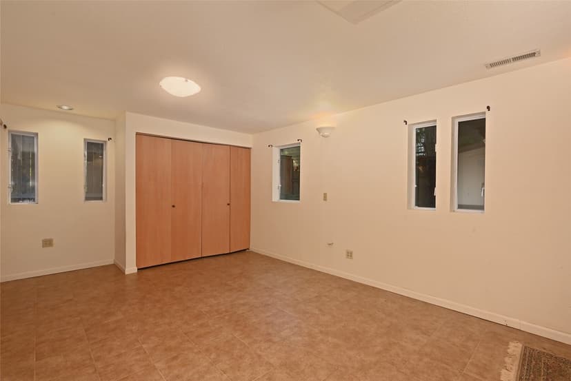 Property photo for 4407 30th Avenue W, Seattle photo 26
