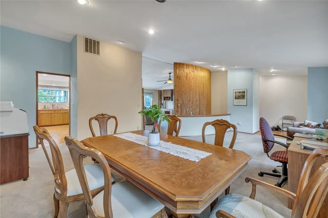 Property photo for 755 Alvord Avenue N, Kent photo 5