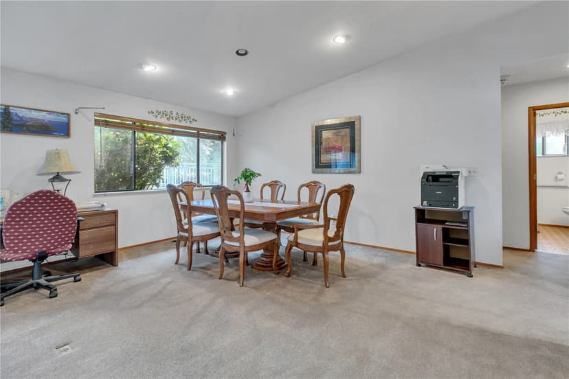 Property photo for 755 Alvord Avenue N, Kent photo 4