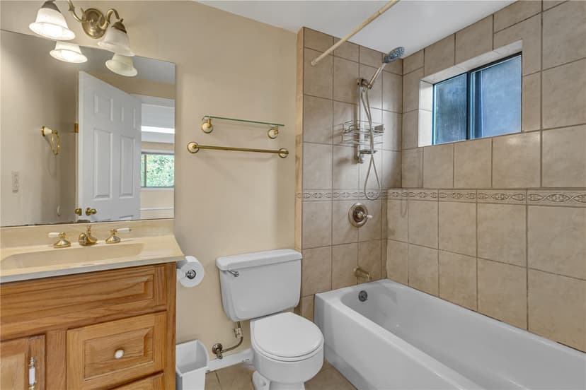 Property photo for 755 Alvord Avenue N, Kent photo 22