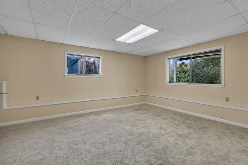 Property photo for 755 Alvord Avenue N, Kent photo 21