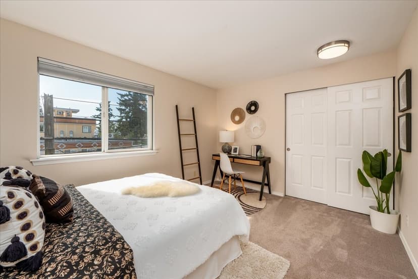 Property photo for 1000 NE 88th Street #304, Seattle photo 10