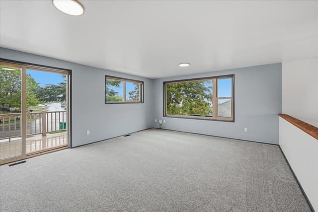 Property photo for 11048 Lotus Place S, Seattle photo 4