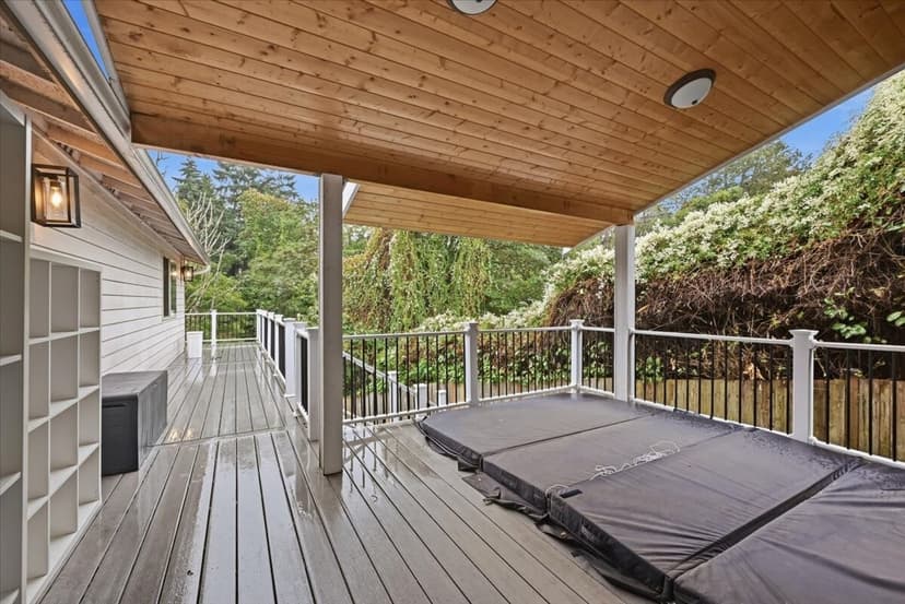 Property photo for 11048 Lotus Place S, Seattle photo 19