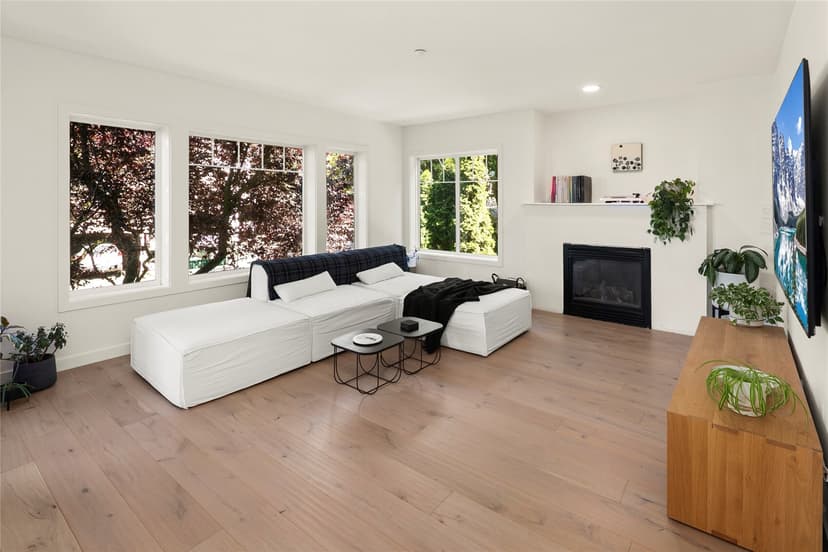 Property photo for 1029 Belmont Avenue E #305, Seattle photo 3