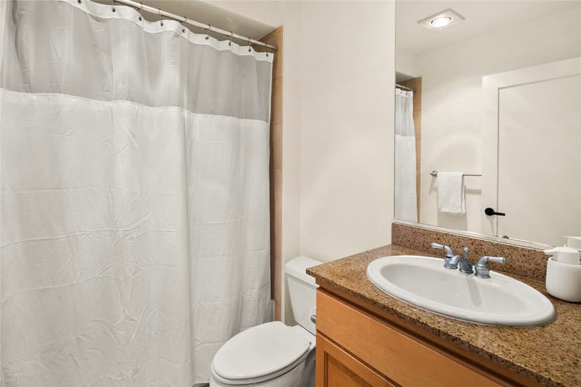 Property photo for 1029 Belmont Avenue E #305, Seattle photo 16