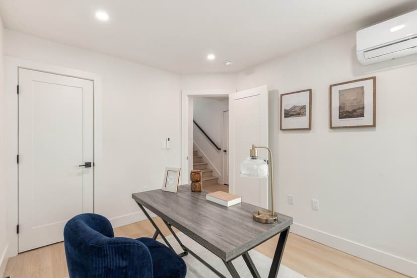 Property photo for 11227 Dayton Avenue N, Seattle photo 14