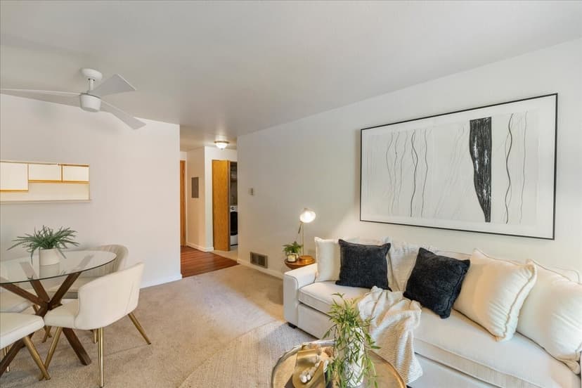 Property photo for 700 N 160th Street #A-309, Shoreline photo 12