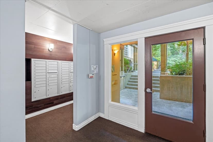 Property photo for 700 N 160th Street #A-309, Shoreline photo 5