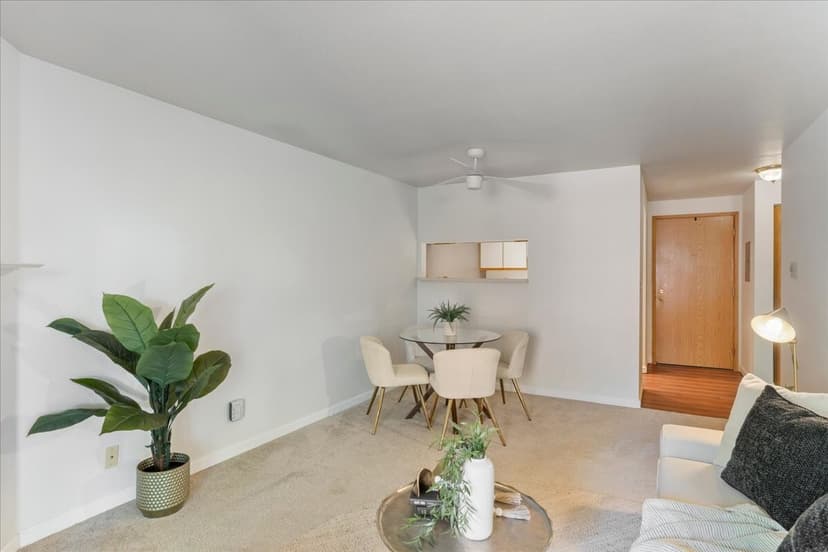 Property photo for 700 N 160th Street #A-309, Shoreline photo 11