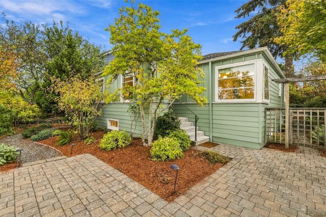 Property photo for 8008 21st Avenue NW, Seattle photo 2