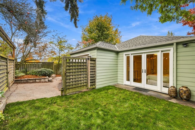 Property photo for 8008 21st Avenue NW, Seattle photo 28