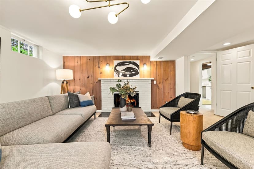 Property photo for 8008 21st Avenue NW, Seattle photo 18
