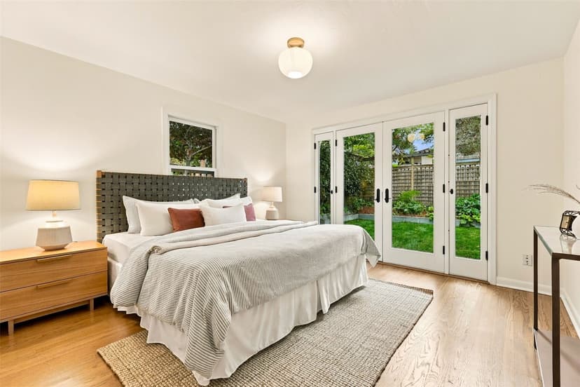 Property photo for 8008 21st Avenue NW, Seattle photo 13