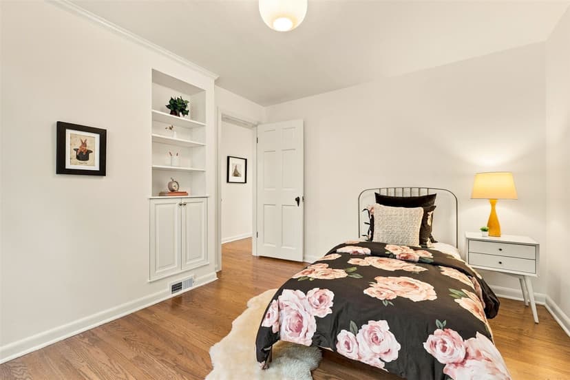 Property photo for 8008 21st Avenue NW, Seattle photo 17