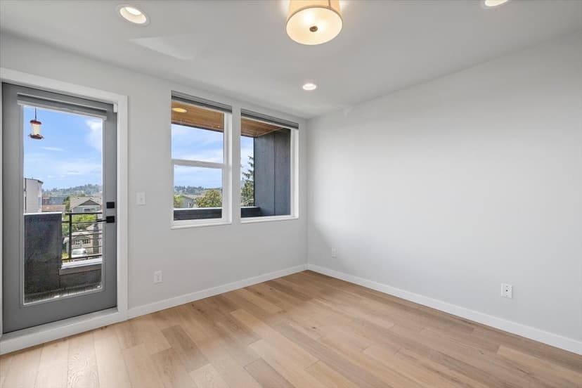 Property photo for 2440 NW 60th Street #A, Seattle photo 13