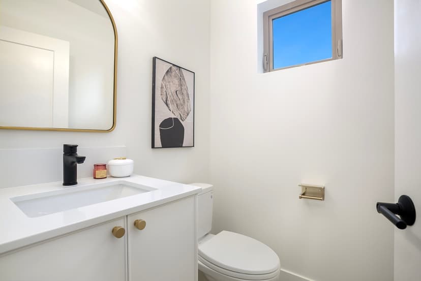 Property photo for 10183 NE 112th Place, Kirkland photo 20
