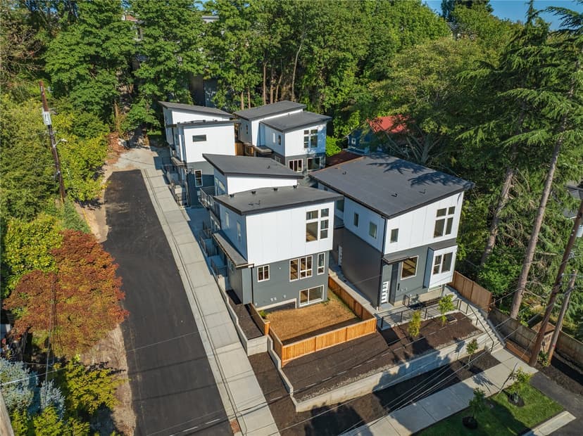 Property photo for 1804 28th Avenue S, Seattle photo 21