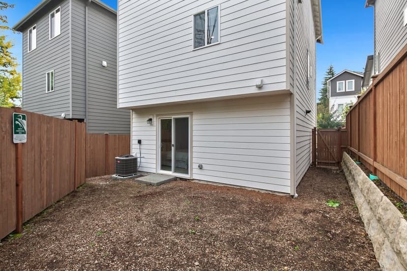 Property photo for 309 207th Place SE, Bothell photo 27