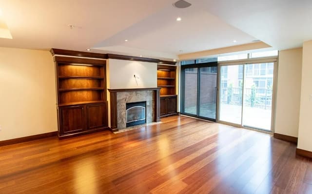 Property photo for 10660 NE 9th Place, Bellevue photo 2