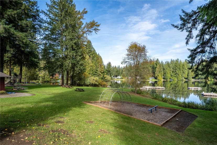 Property photo for 11223 320th Avenue NE, Carnation photo 36