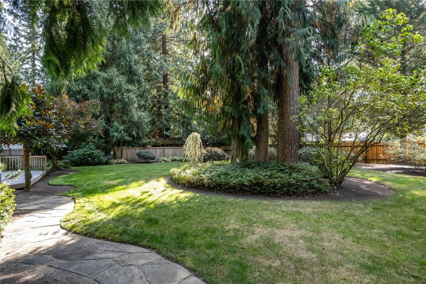 Property photo for 11223 320th Avenue NE, Carnation photo 32