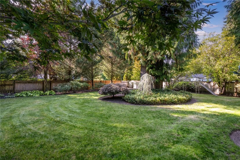 Property photo for 11223 320th Avenue NE, Carnation photo 31