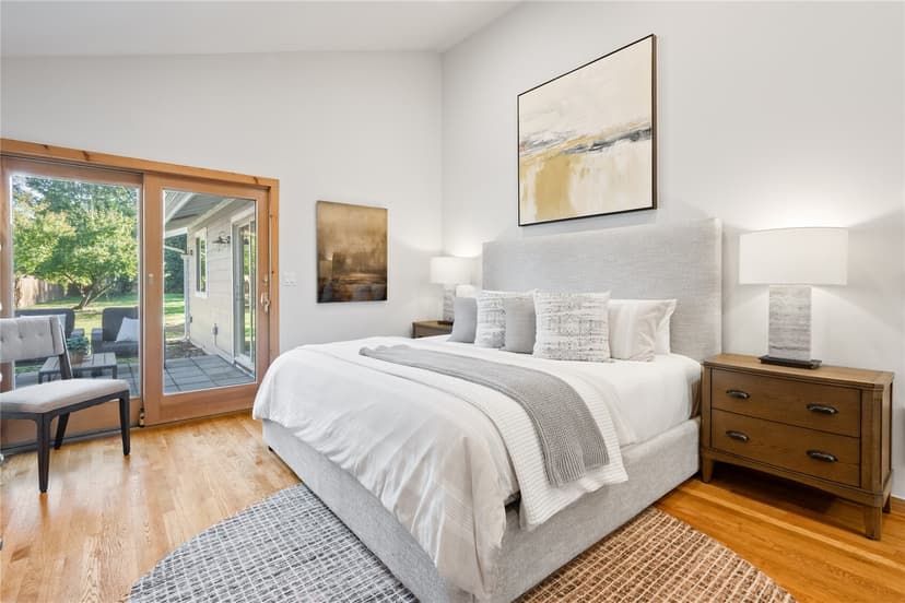Property photo for 9920 28th Avenue SW, Seattle photo 16