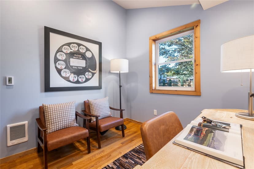 Property photo for 9920 28th Avenue SW, Seattle photo 11