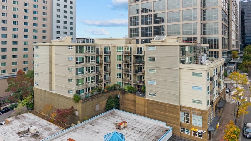 Property photo for 300 110th Avenue NE #207, Bellevue photo 22