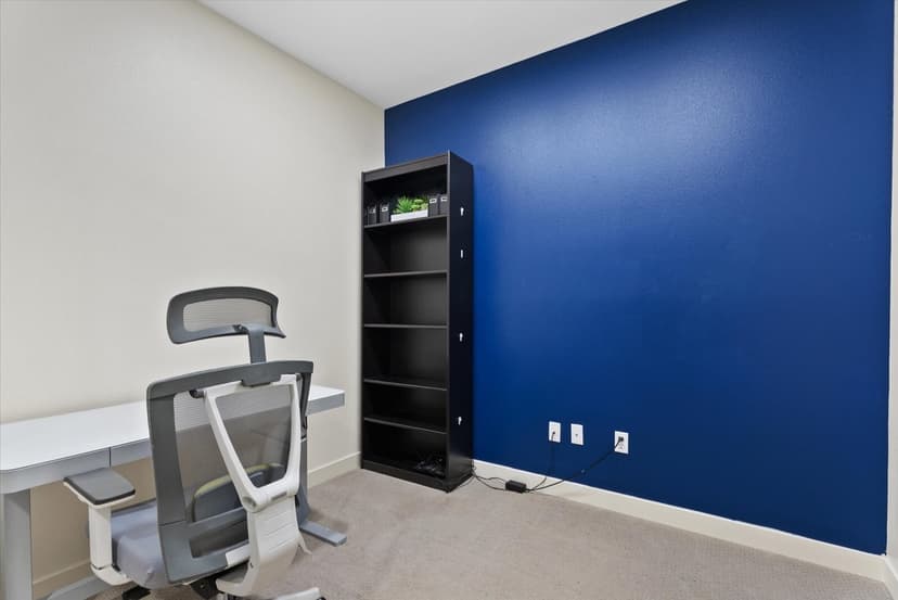 Property photo for 300 110th Avenue NE #207, Bellevue photo 18