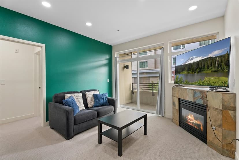 Property photo for 300 110th Avenue NE #207, Bellevue photo 10