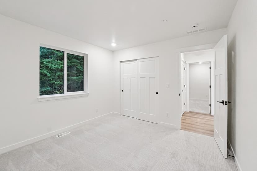 Property photo for 24327 13th Avenue SE #CR19, Bothell photo 13