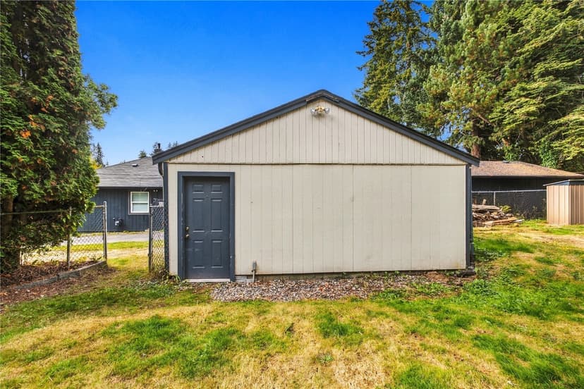 Property photo for 307 S Cabot Road, Everett photo 32