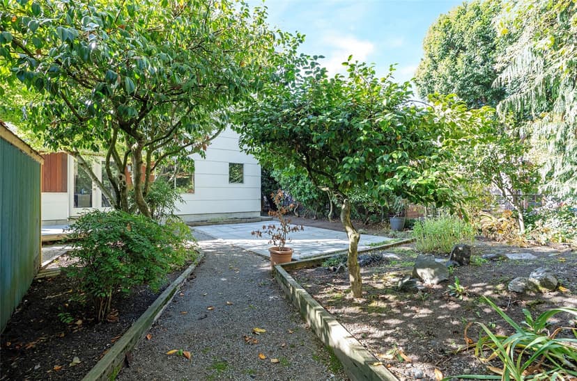 Property photo for 8738 Hamlet Avenue S, Seattle photo 31