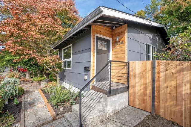 Property photo for 8738 Hamlet Avenue S, Seattle photo 2