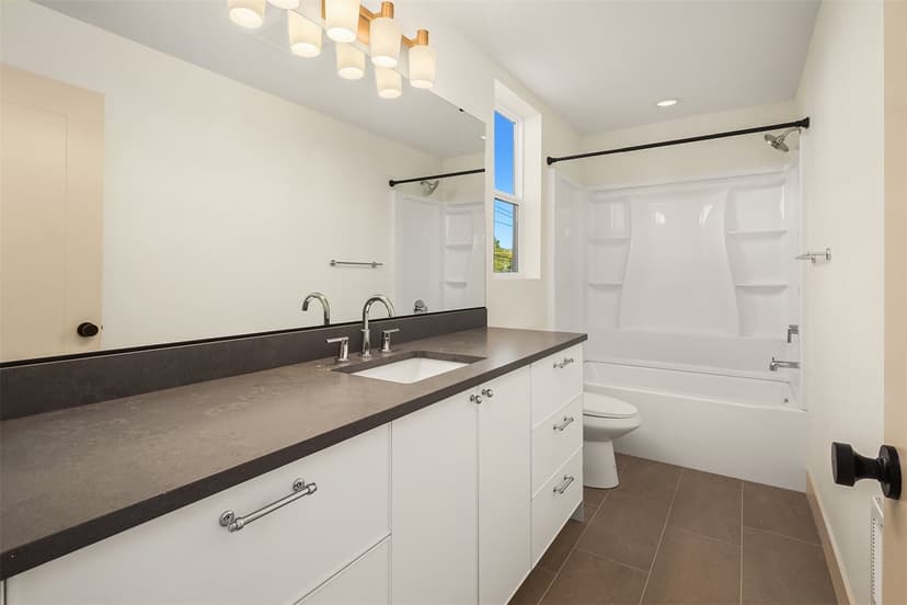 Property photo for 3003 S Dakota Street, Seattle photo 21