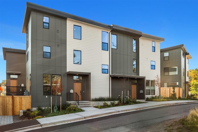 Property photo for 3003 S Dakota Street, Seattle