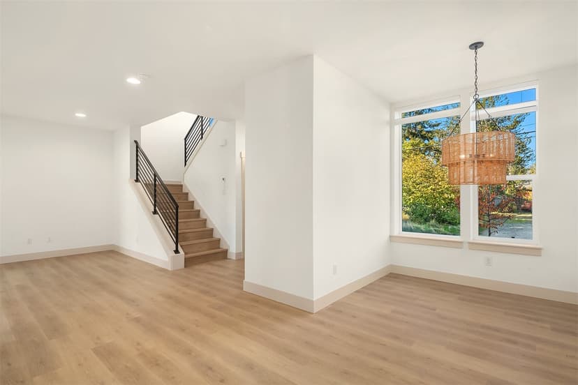 Property photo for 3003 S Dakota Street, Seattle photo 9
